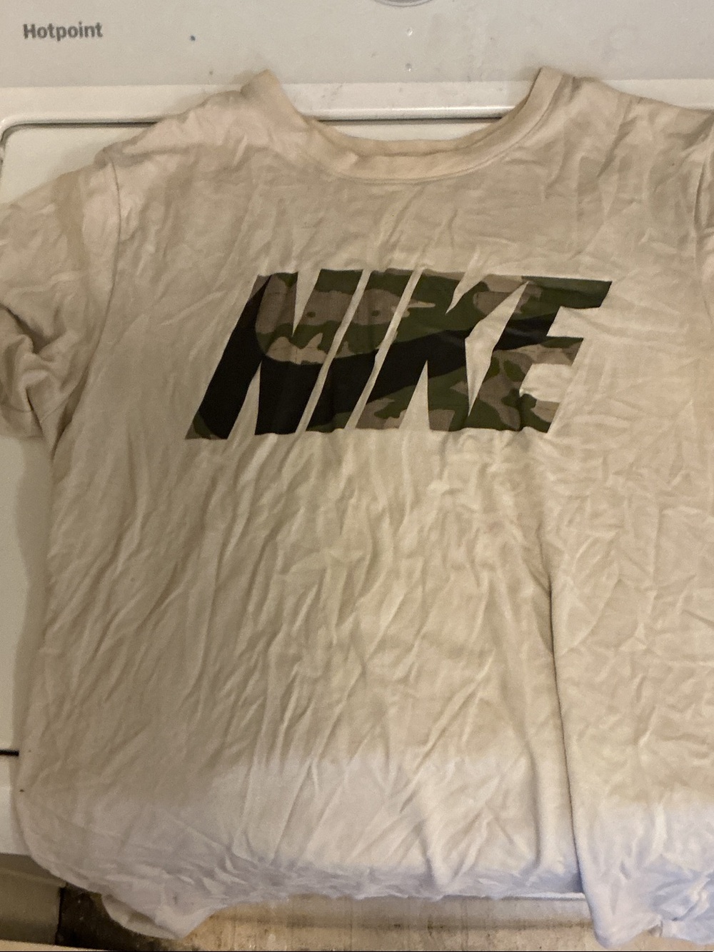 Nike Men’s White Crewneck T-Shirt with Camo Logo
